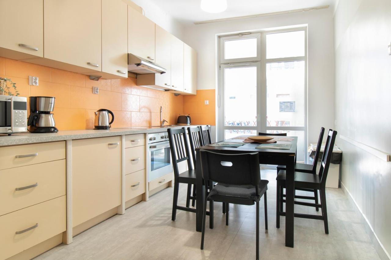 Spacious Apartments Zyblikiewicza Street Krakow Exterior photo